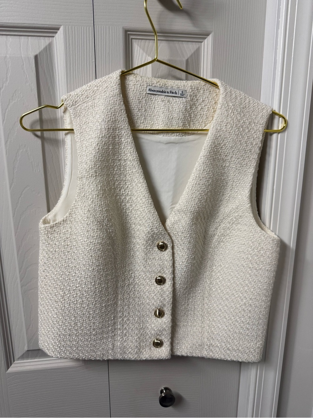 Abercrombie & Fitch Ivory Bouclé Sleeveless Button Vest
